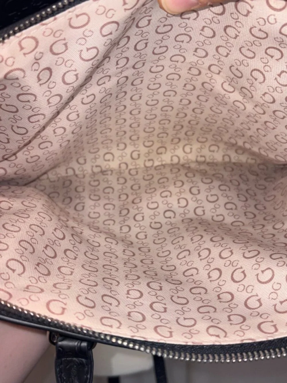 Guess Los Angeles Black Logo-Embossed Satchel